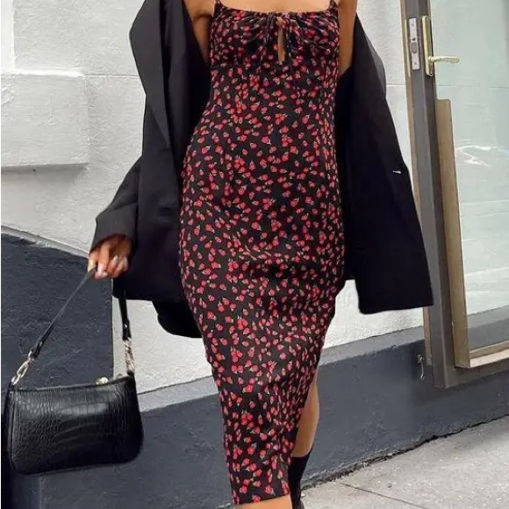 DressesPrincess Polly NODA MIDI DRESS BLACK/RED
